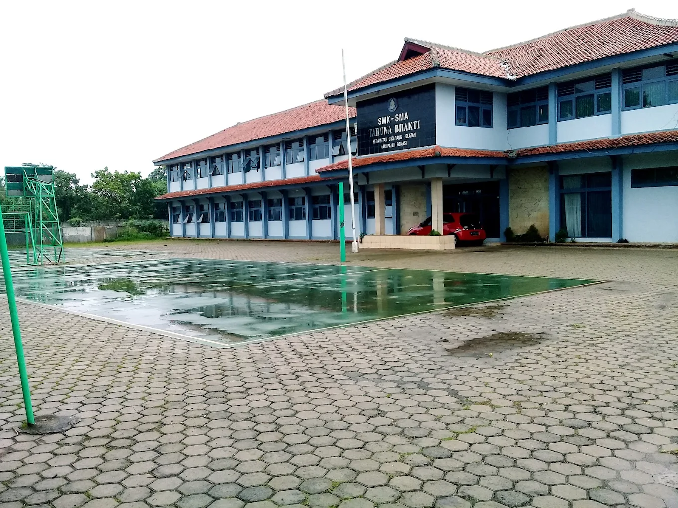SMK Taruna Bhakti